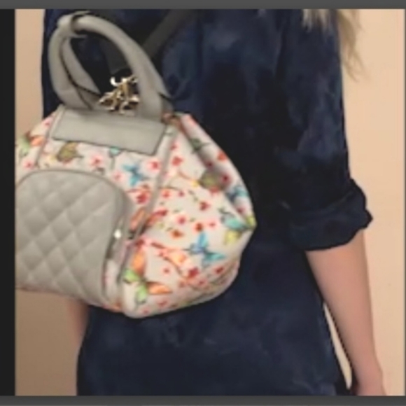 3 in 1 Butterfly Print Crossbody Handbag backpack - Picture 8 of 14